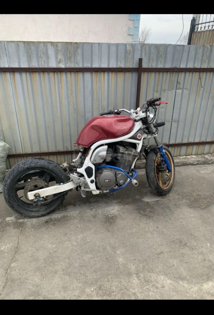 Suzuki bandit 600