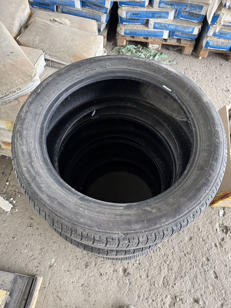 Продам шины 245/50/R20