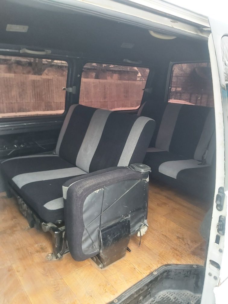 Mitsubishi delica