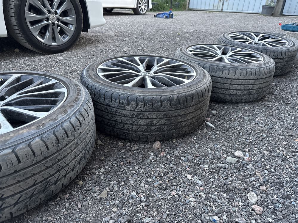 Тойота  диск 235/45/18R  5/114.3 toyota camry 70