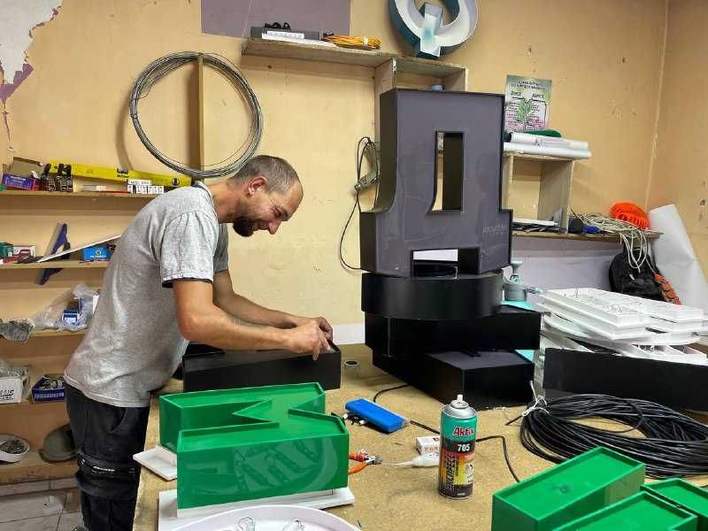 Баннер / Печать на баннере Объемные буквы Лайтбокс  Вывеска Реклама