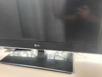 продам телефизор LG