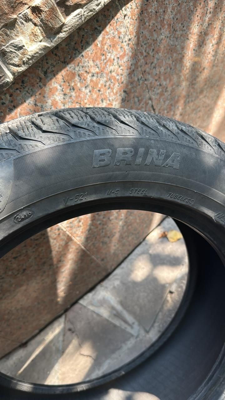 Продам зимние шины в отличном состоянии