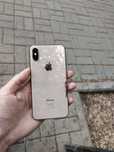 Продам Айфон ХС 64гб