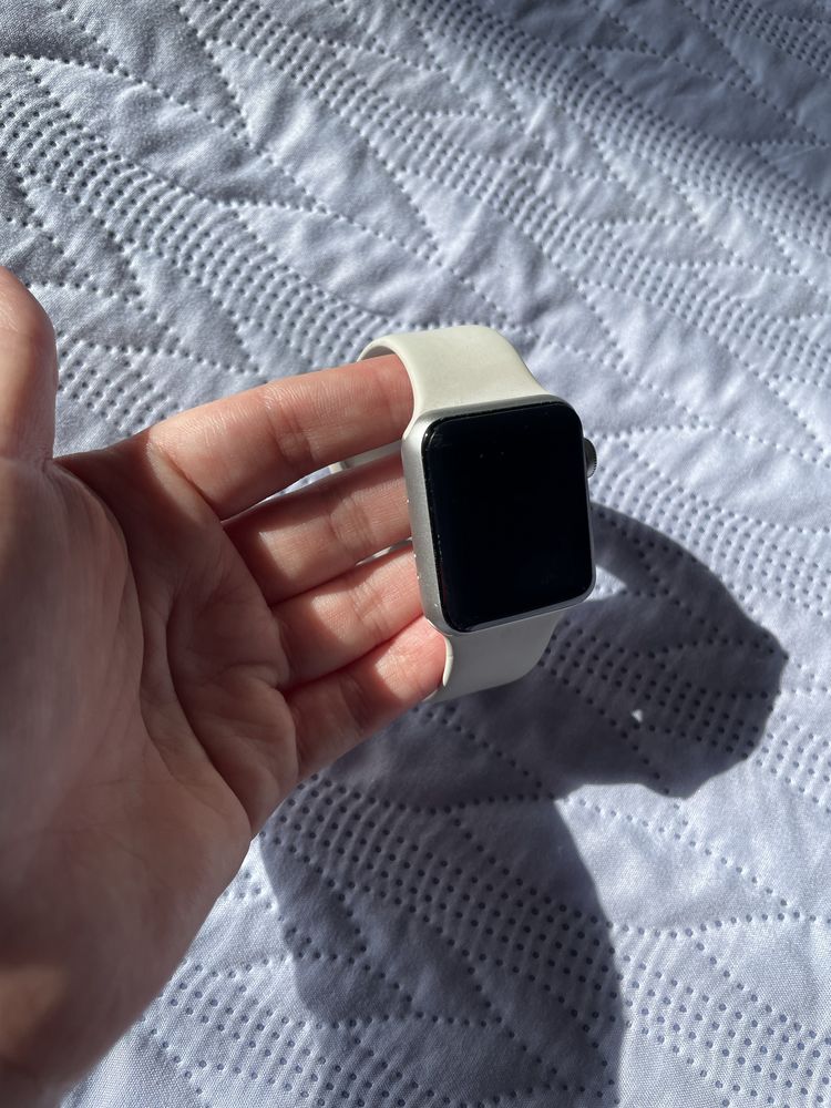 Продам часы Apple watch 3 серия
