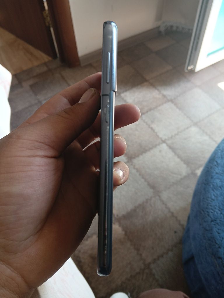 Samsung s22 бу телефон