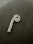 Продам левый наушниу Airpods 2