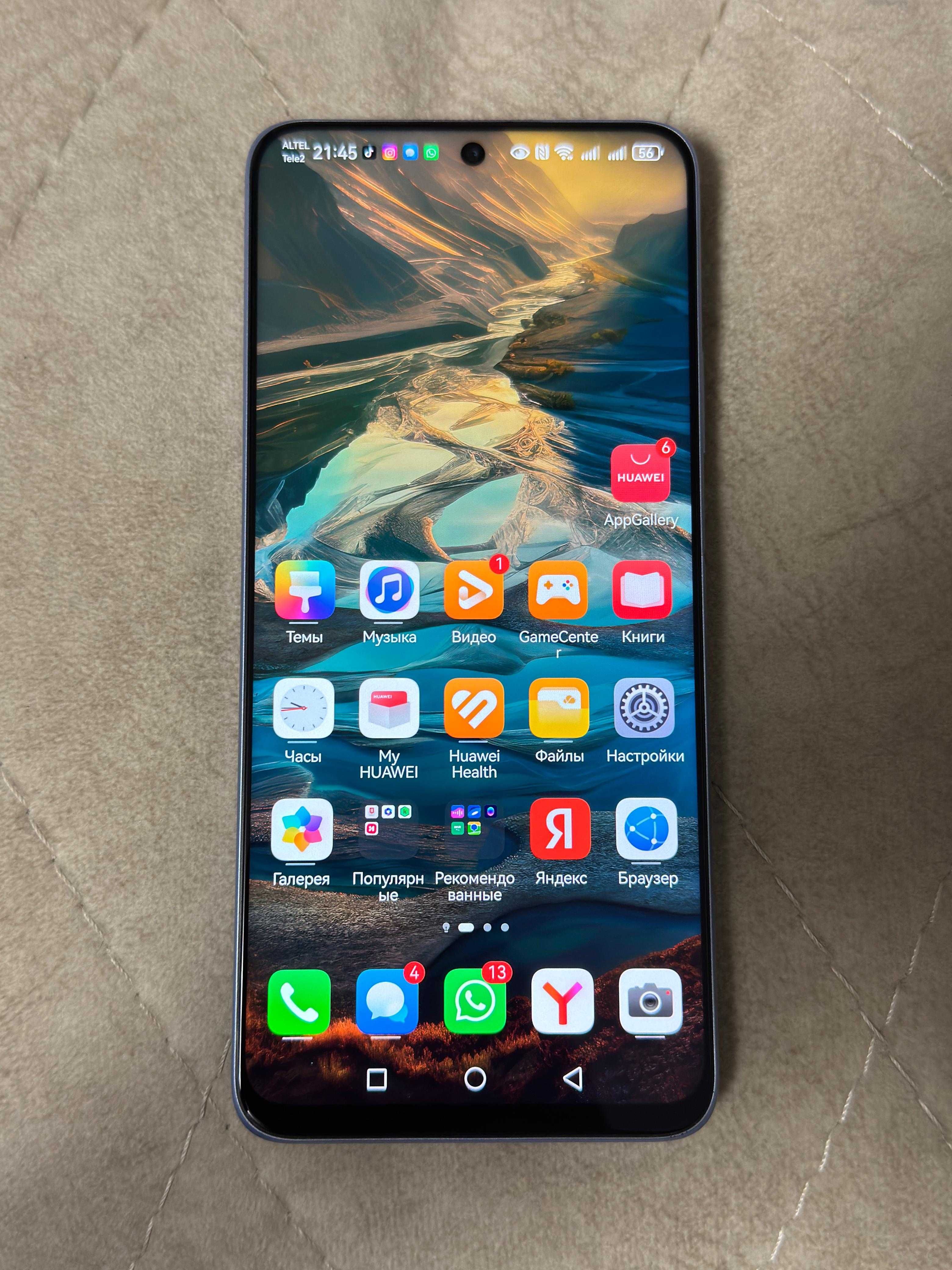 Смартфон Huawei nova 13i