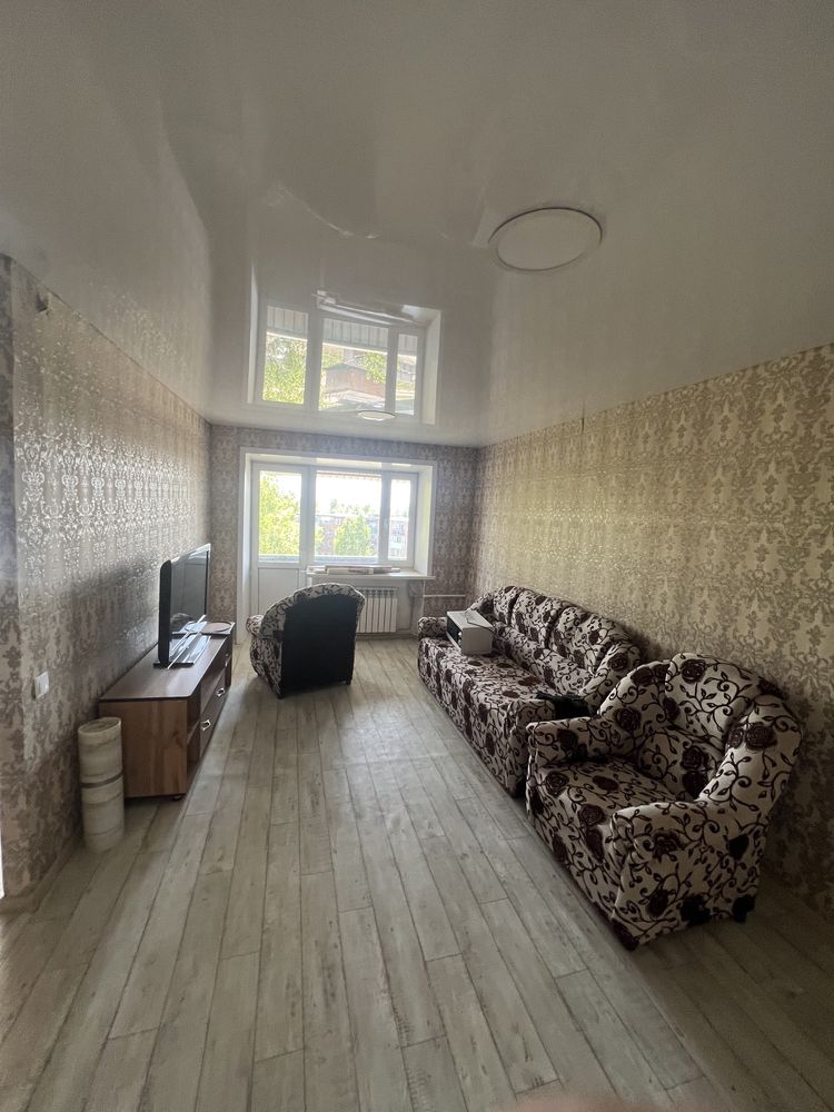 Продам 2-ух комнатную квартиру