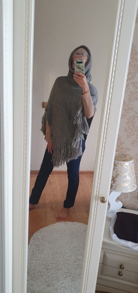 Новое теплое пончо