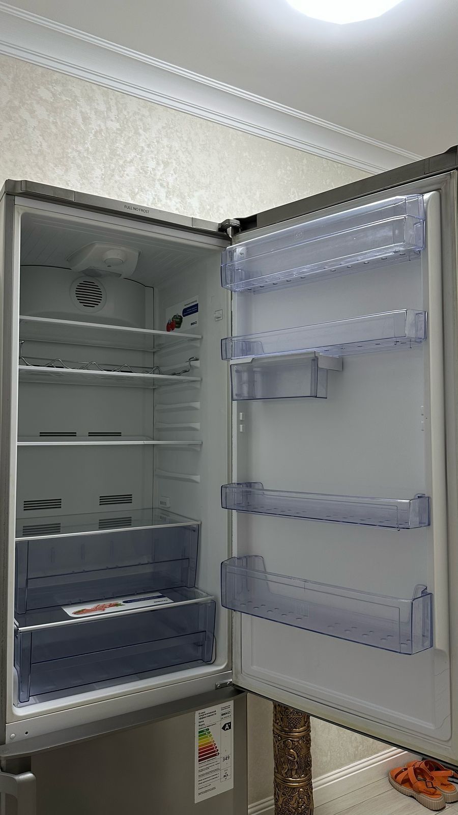 Продам холодильник Beko