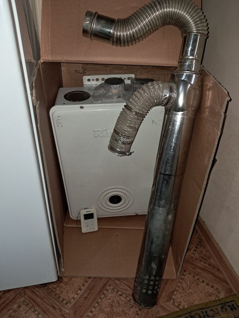 Продам настенный газовый котёл марки RINNAI