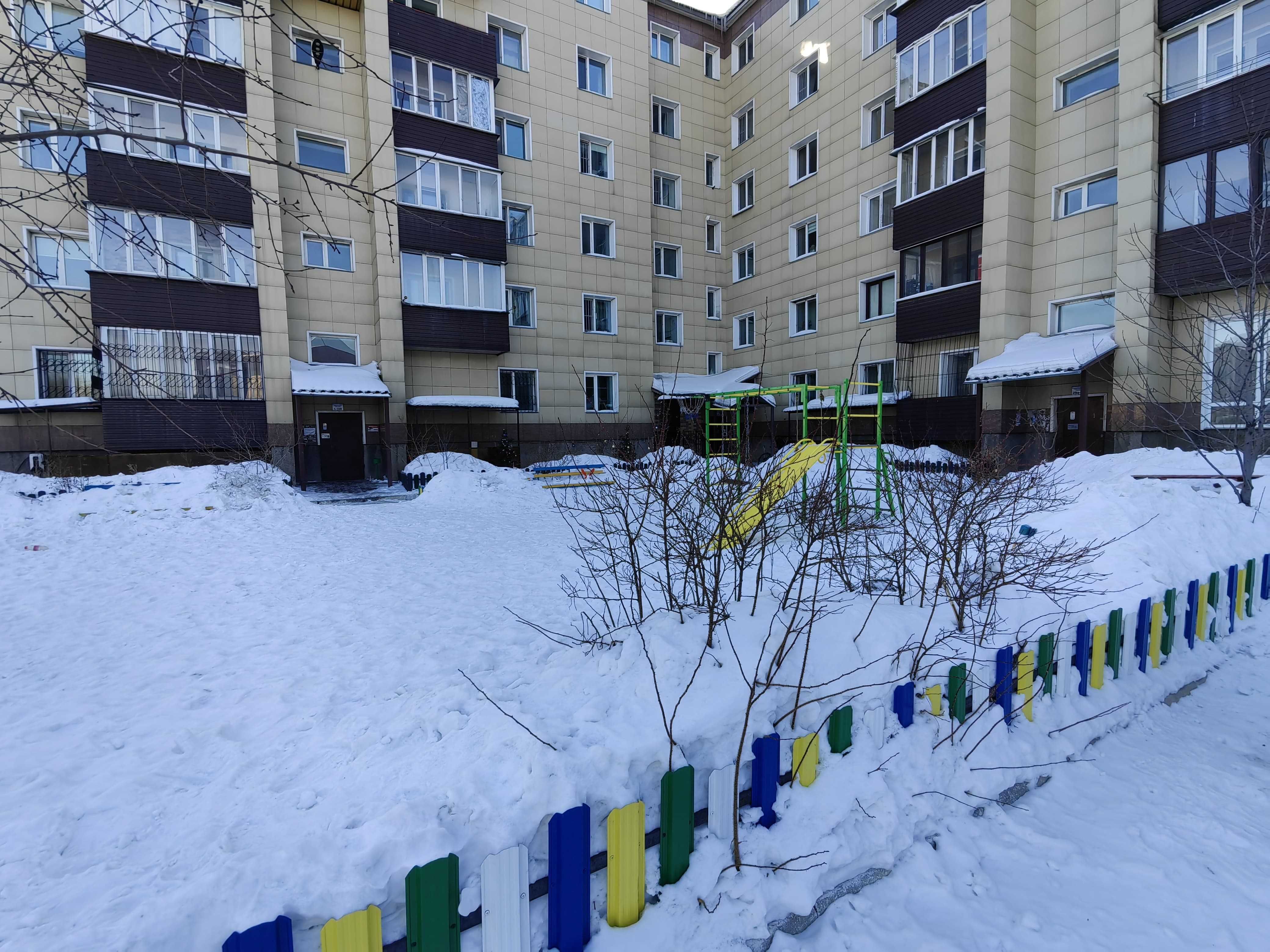 3-комнатная кв-ра район ТЦ Таир ул.Затаевича 81/4, кирпичный дом 2010г