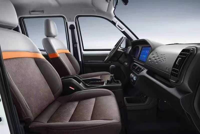 Dongfeng  2022 года (лёгкий грузовик)
