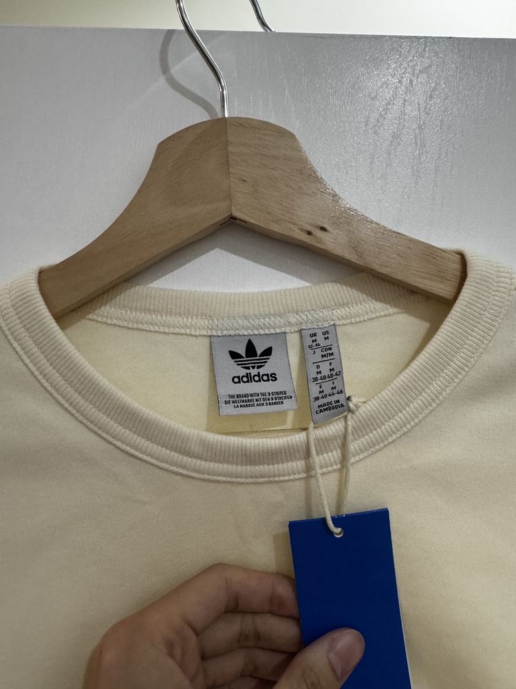 Новая футболка Adidas