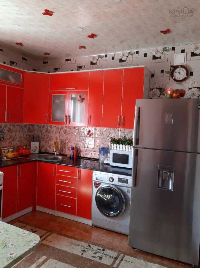 Продам двухкомнатную квартиру, Сахзавод, ул. Театральная, дом 4