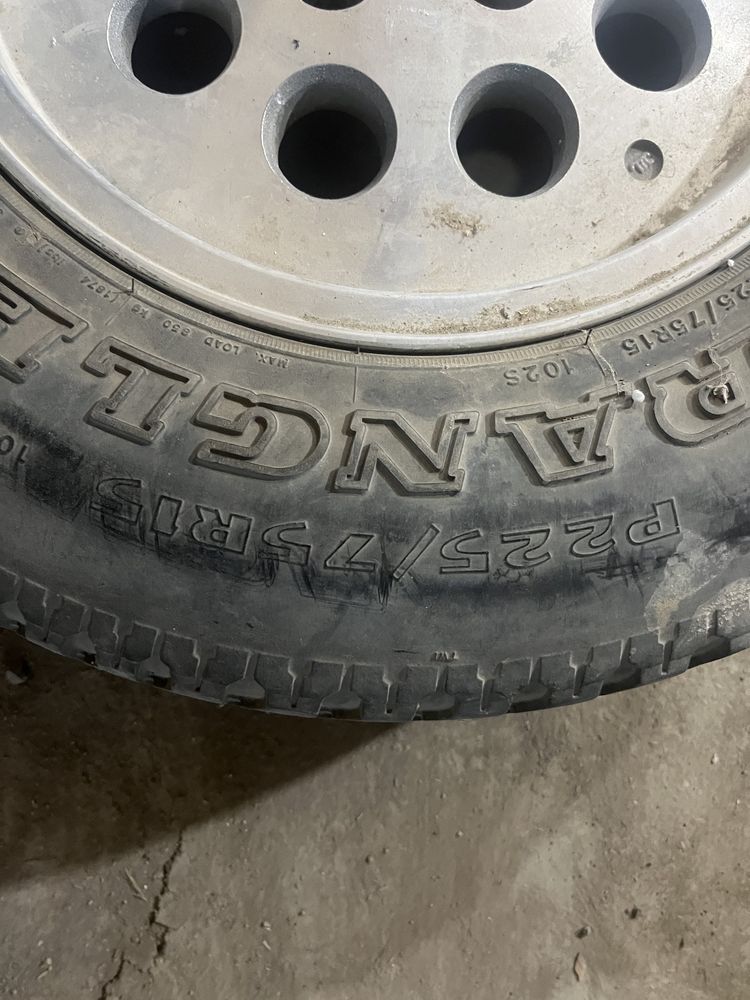 Диск с покрышкой geep cheeroke