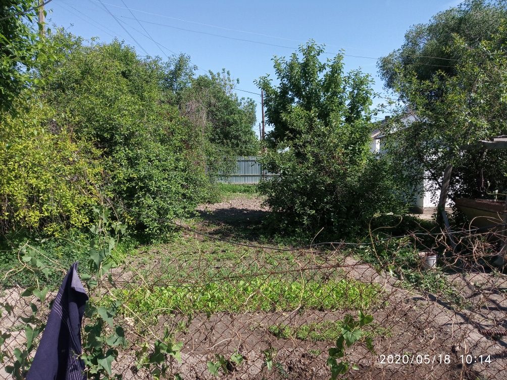 Срочно Продаем дом на земле центральный улица