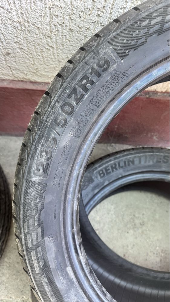 Летние шины 235/50R19