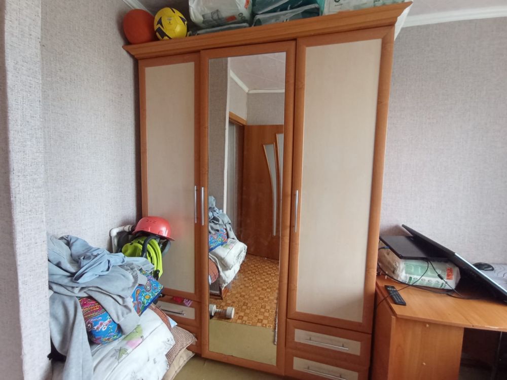 Продам шкаф 220*160
