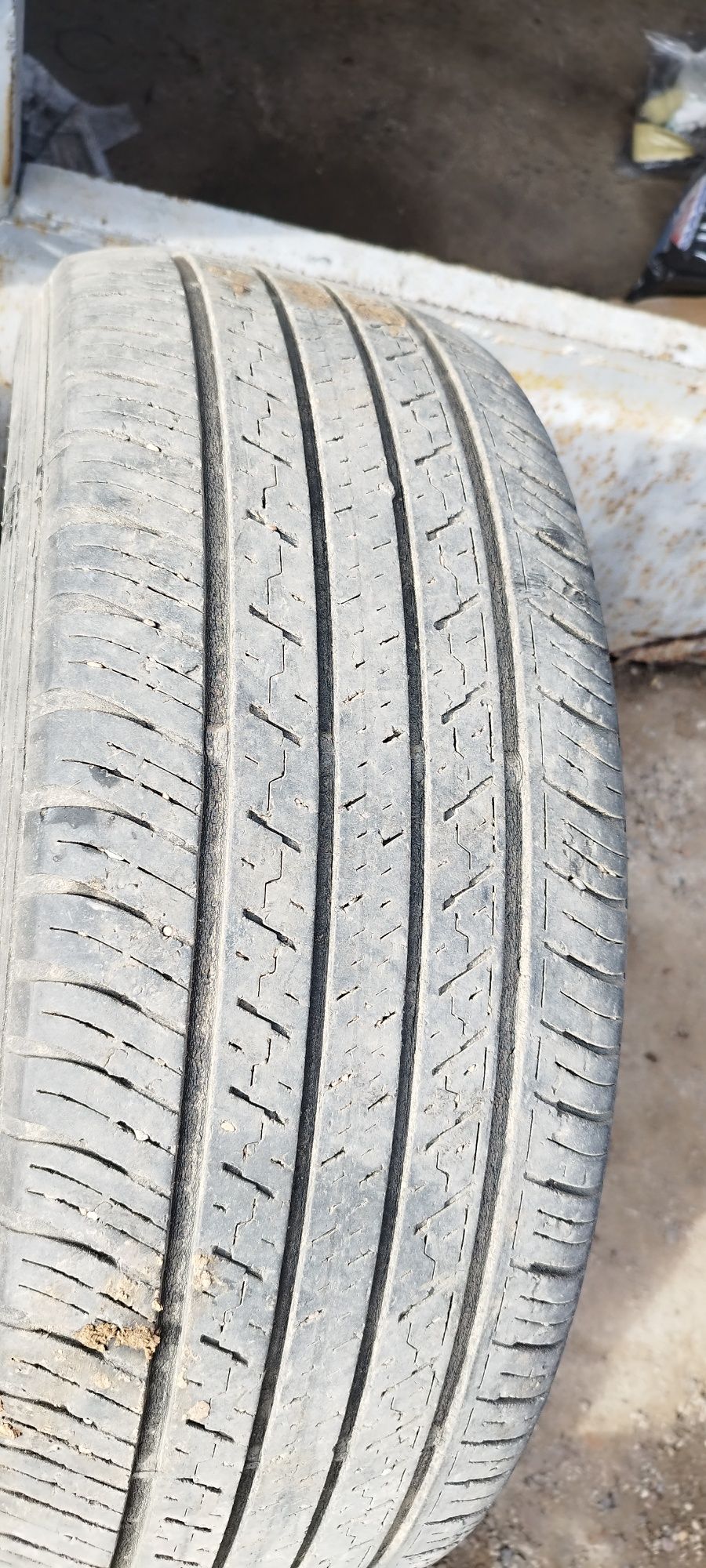 Продам летние шины 235/55/18