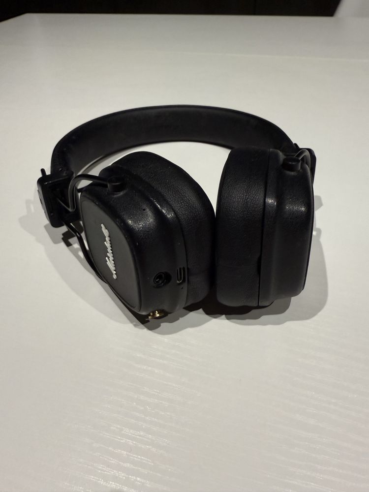Marshall IV Наушники