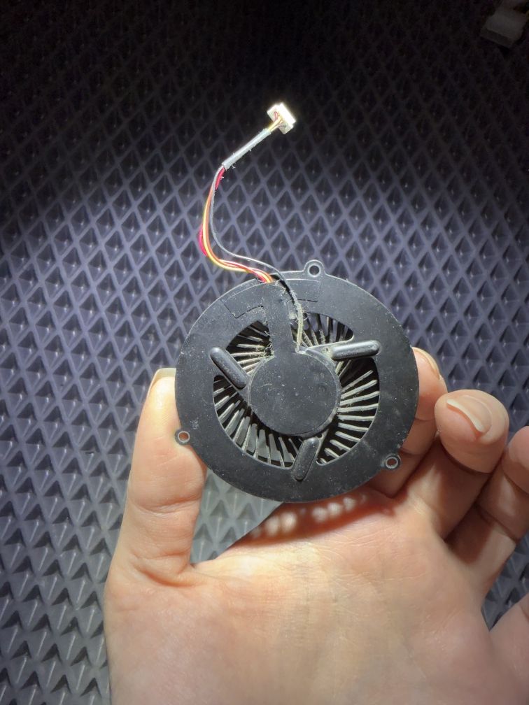 5V Кулер FAN вентилятор для системы охлаждения Lenovo Y570 MG60120V1-C