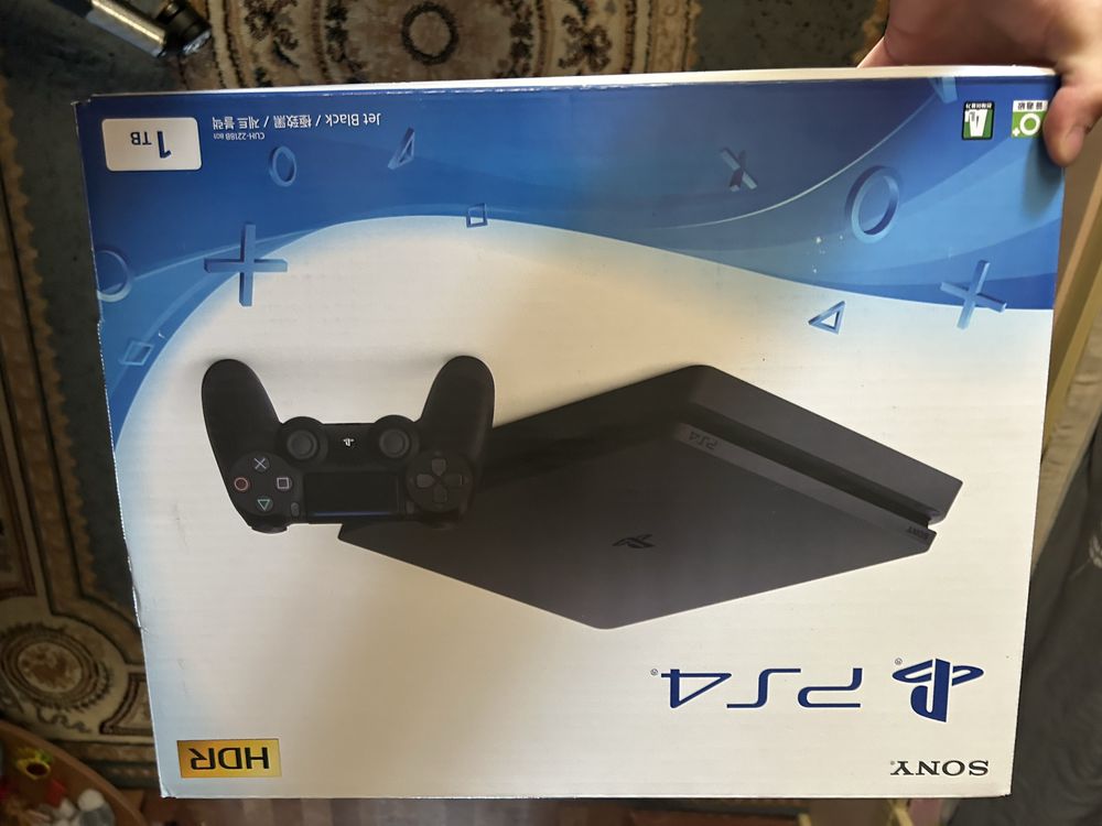 Ps 4 1 tb  в отличном состоянии