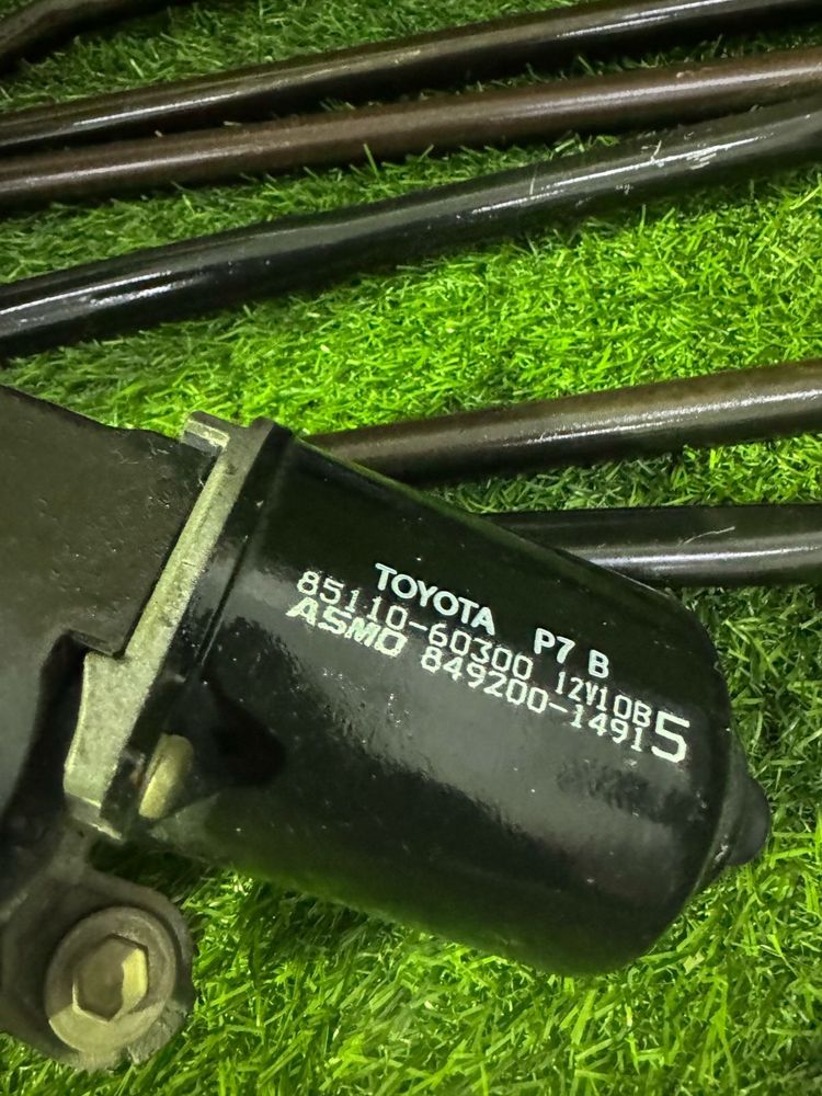 Трапеция дворников TLC 100/105/LX470