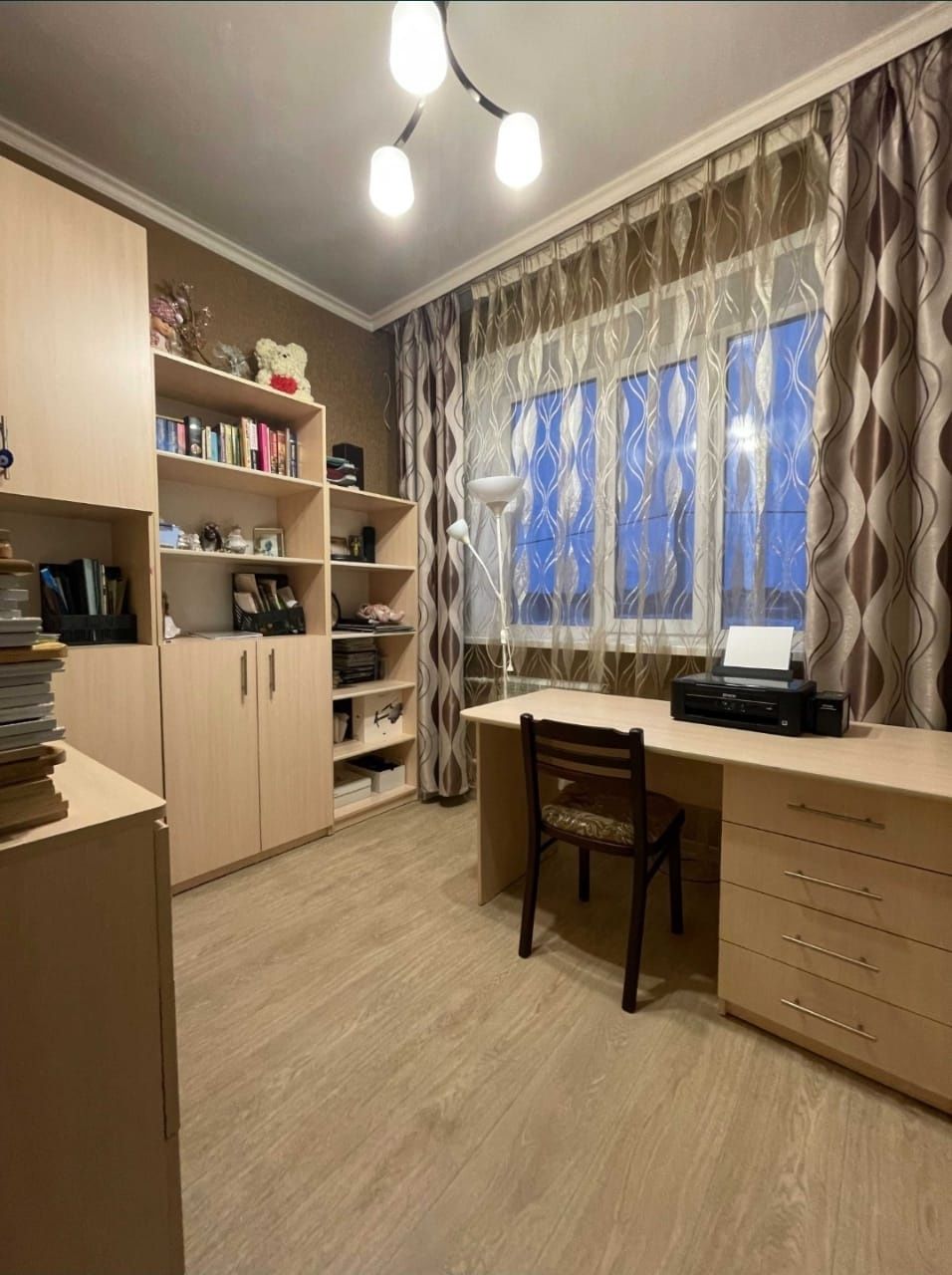 Продается дом на Кунгее, 20 соток земли.