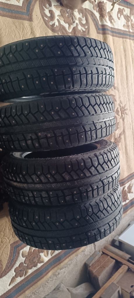 Продам 205 -55- r16