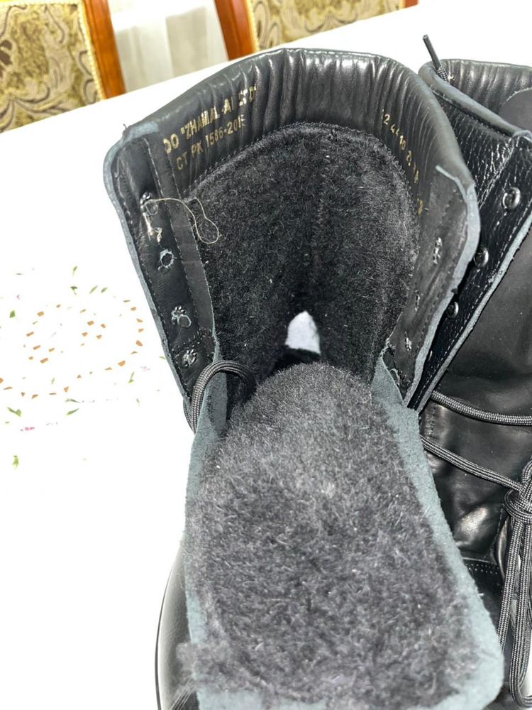 Продам зимние берцы