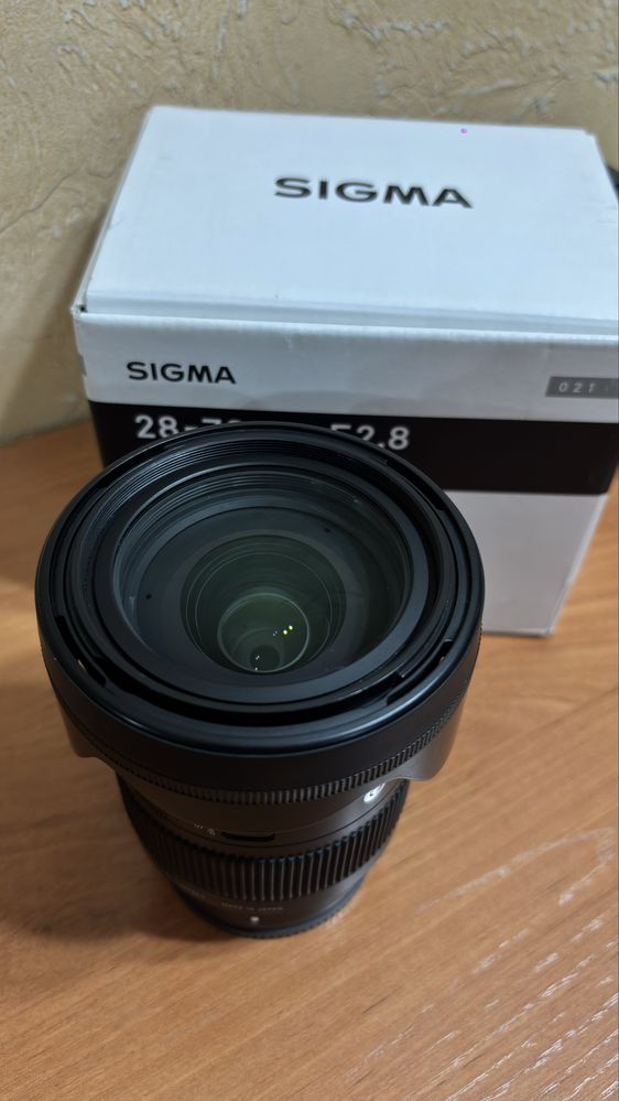 Sigma 28-70mm f/2.8 for Sony FE