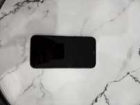 Продам телефон IPhone 11