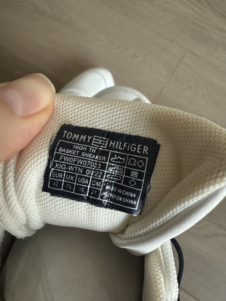 Кеды Tommy Hilfiger с официального сайта