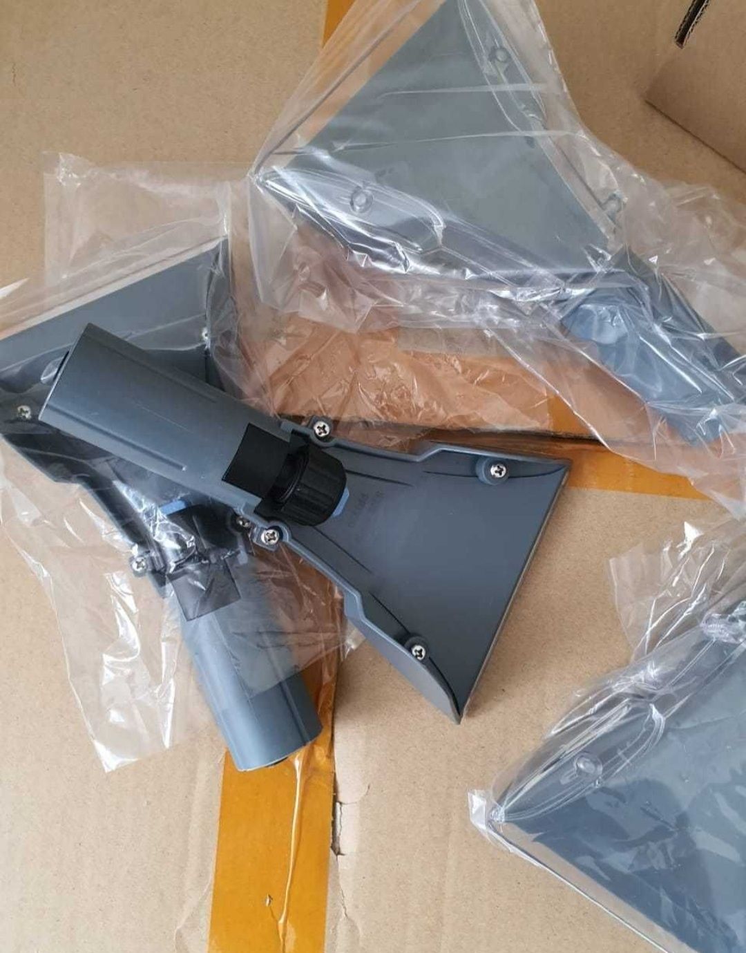 Продаются насадки на моющий пылесос Karcher Puzzi
подходить 10/1 и 8/1