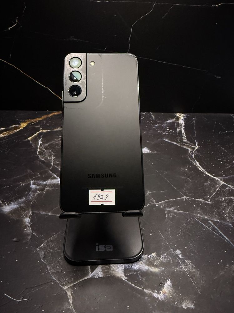 Samsung S22 телефон