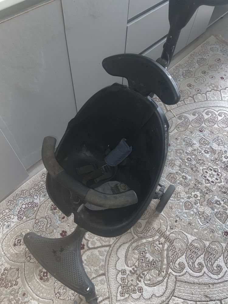 Продаеться детская коляска