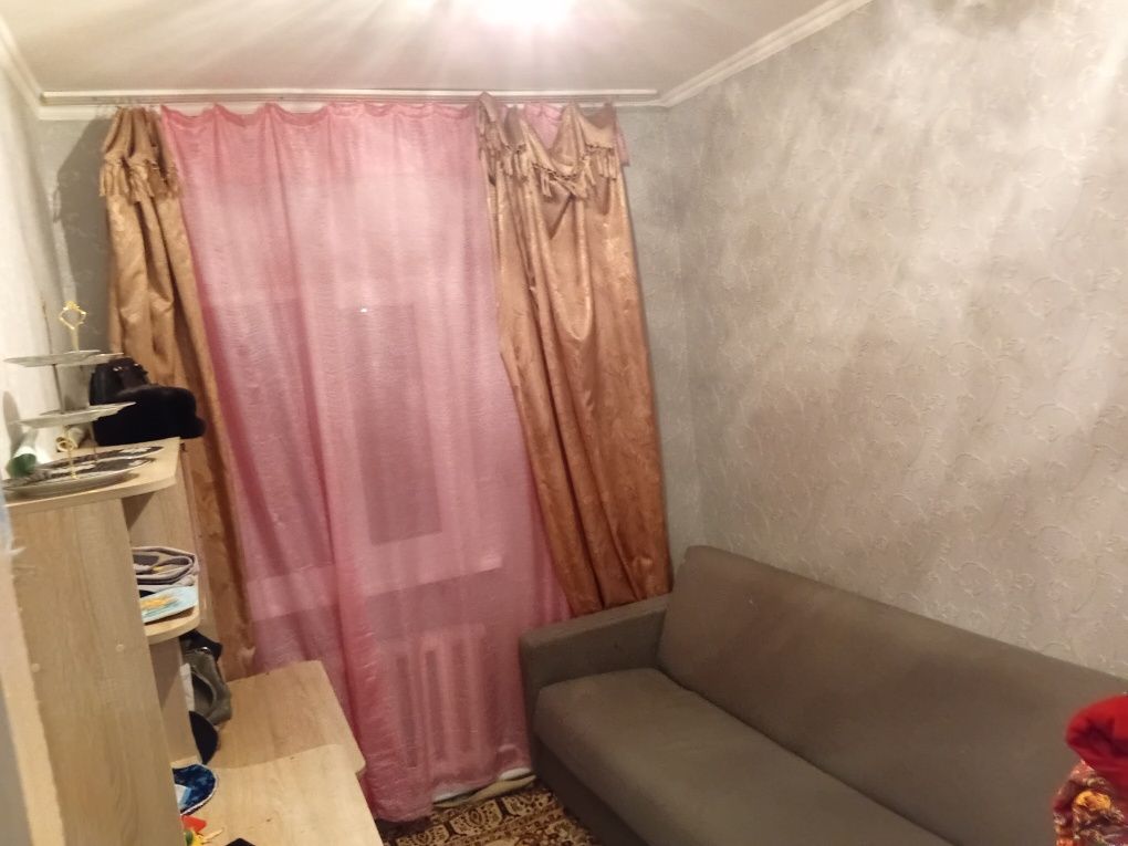 Продам 4х комнатный частный дом, с земельным участком 8 соток.