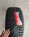 Шины Bridgestone 215/55/r17 Spike02