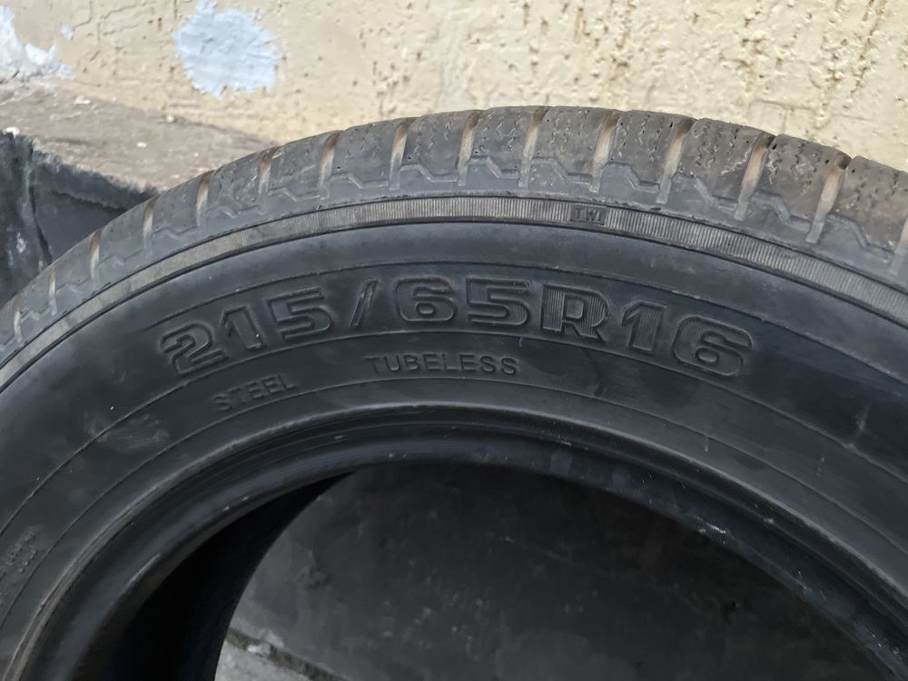 Продам зимние шины комплект