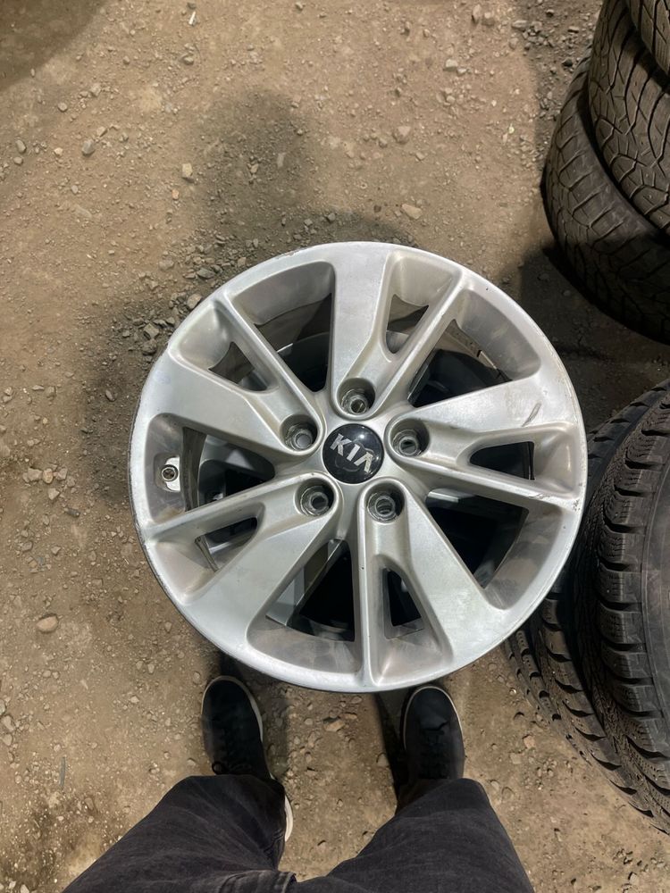 Продам диски R16 KIA K5/optima
