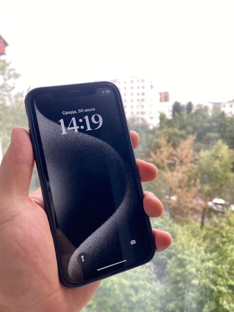 Iphone XR 64 гб 83г