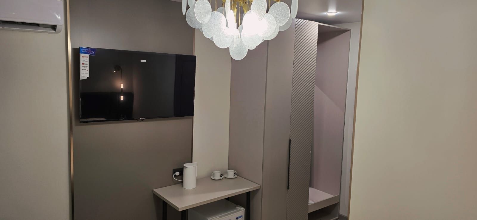 Новые отельные апартаменты в центре (квартиры посуточно)