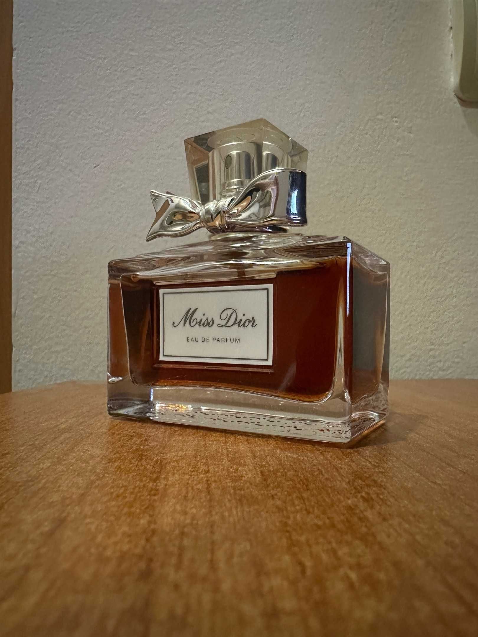 Женские духи, Miss Dior Eau De Parfum 50ml. (VAPORISATEUR SPRAY).