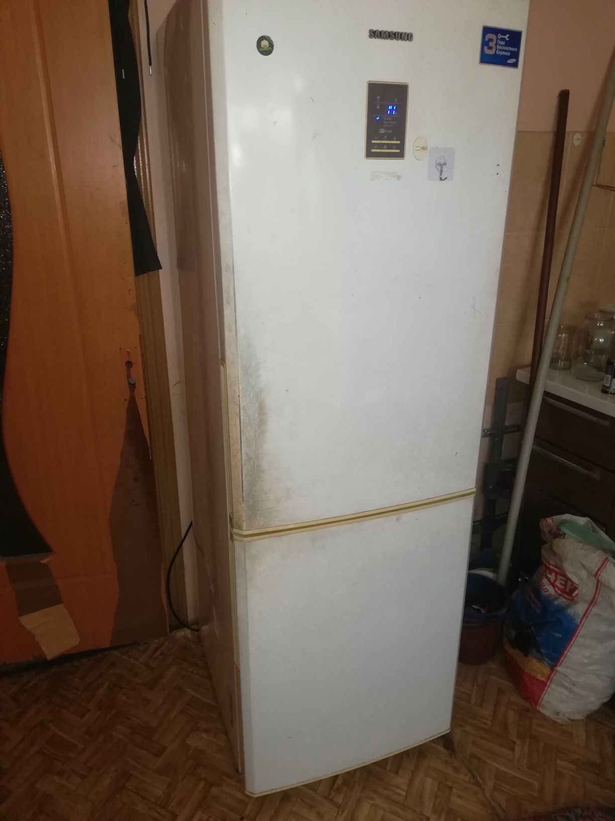 NO FROST, SAMSUNG двух камерный   холодильник к