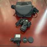 Продам фотоапарат Canon EOS 650D