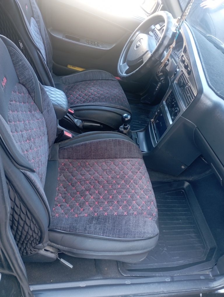 Автомобиль продается