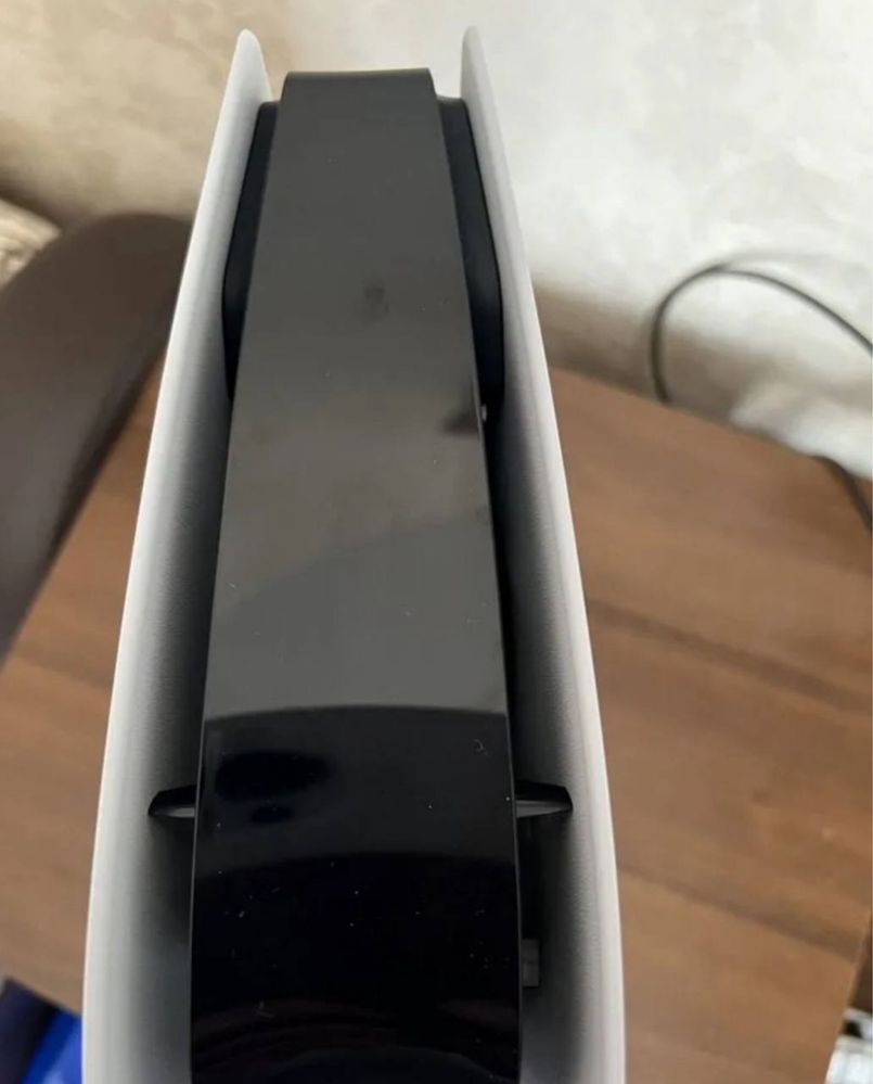 Продам PlayStation 5