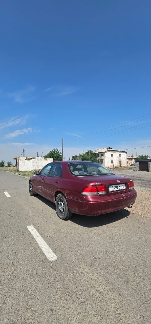 Продаётся мазда кронос